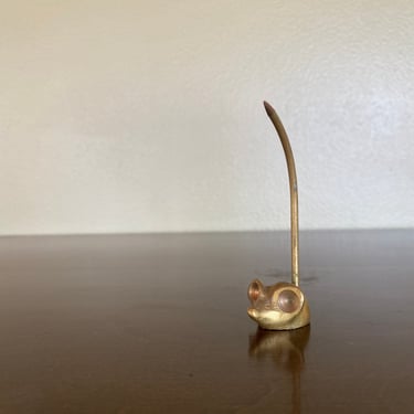 Mid-Century Modern Brass Mouse Ring Holder, Hollywood Regency Brass, Brass Mouse Paperweight, Brass Animal, Brass Rat 
