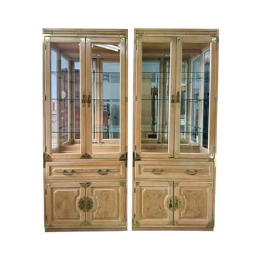 Set of 2 Chinoiserie Display Cabinets by Bernhardt - Vintage Lighted Burl Wood, Mirror, Gold Tone, Glass Case Curio Vatrine Asian Style Pair 