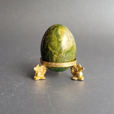 Genuine jasper egg with ornate stand Vintage gold tone tripod display stand with green stone egg Made in Italy Easter home decor 
