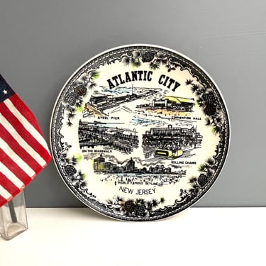 Atlantic City Souvenir plate - New Jersey resort landmarks - 1960s vintage 