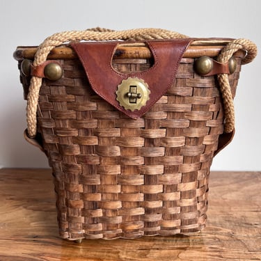 1950s wicker and bamboo large box style purse 