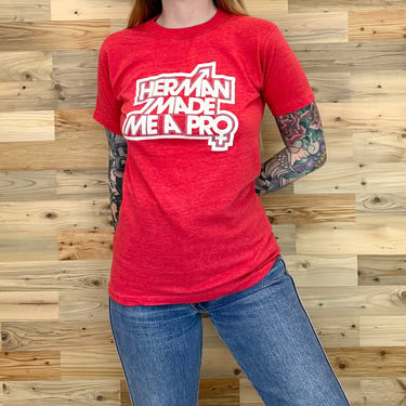 70's Funny Herman's World of Sporting Goods Pun Tee Shirt T-Shirt 