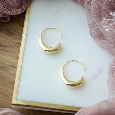 gold basket hoop earrings, dainty delicate 18k gold hoops, modern gold drop earrings, gift for her 