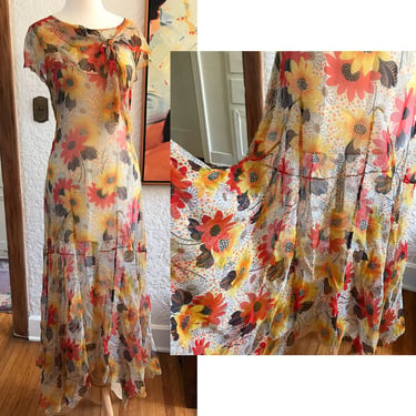 Extremely Charming Vintage 1930's Silk Chiffon Floral Print Bias Cut Dress / Gown  Size Medium/small 