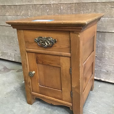 Antique Side Table (Tacoma)