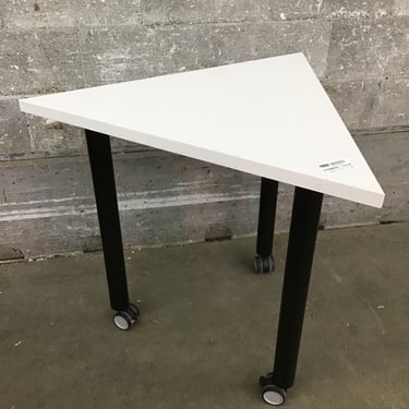 Triangular Cafe Table (Seattle)