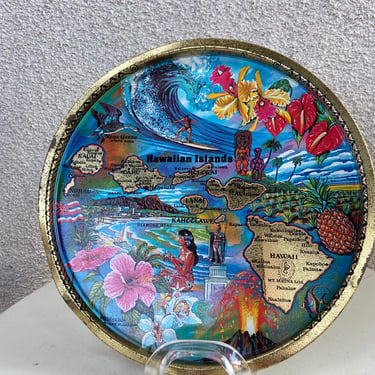 Vintage souvenir full colors metal tray state of Hawaii by Ken Haag size 11” x 1/2” 