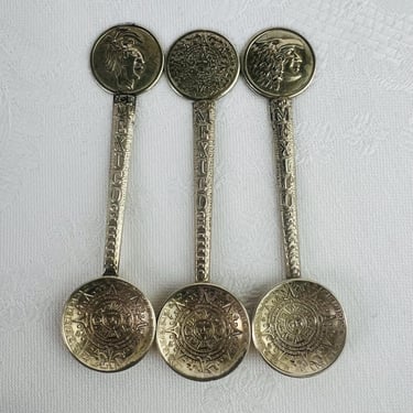 3 x Alpaca Silver Souvenir Spoons Mexico collectible Aztec Warriors Aztec Calendar for small nibbles caviar nuts olives vintage home decor 