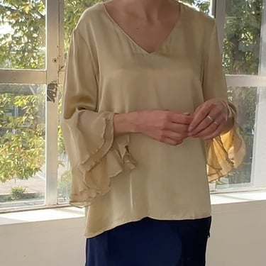 Cava Silk Flutter Sleeve Top (L)