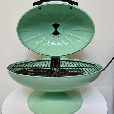 Vintage Electric Char-B-Que Mid Century Modern Hibachi Grill Novelty Decor Whimsical Space Age Mod 