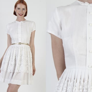 60s White Scooter Mini Dress, Vintage Plain Monochrome Frock, Crochet Lace Full Skirt 