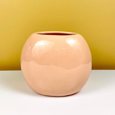 Small Pink Circular Vase 