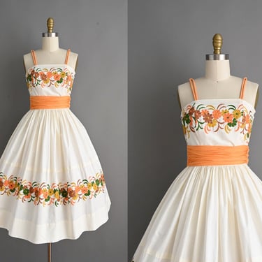 Vintage 1950s Dress | Gorgeous Embroidered Floral Sweeping Full Skirt Cotton Sun Dress | XS 