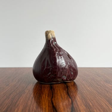 Patricia Garrett Great Impressions Pottery Red Onion Vase 