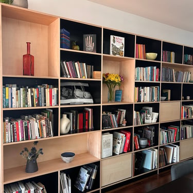 12 ft Bookcase in Solid Maple - Ebony/Clear 