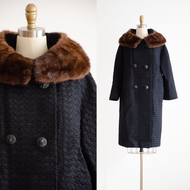 black wool coat 50s 60s vintage mink fur collar heavy warm wool swing coat 