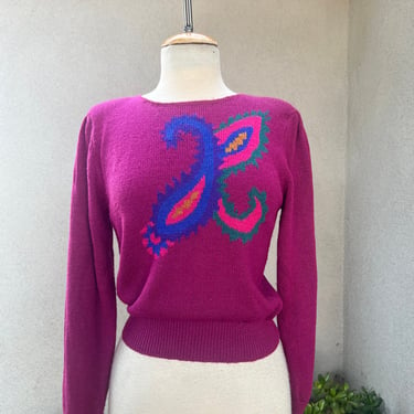 Vintage 70s pullover sweater top purple paisley print Sz 6 XS by Raoul 