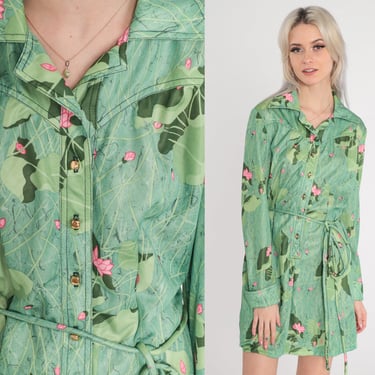Lily Pad Dress 70s Green Floral Mini Dress Water Lillies Flower Print Button up Long Sleeve Collared Vintage 1970s Leslie Fay Medium Large 