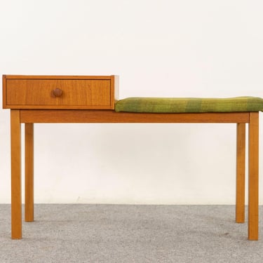 Teak & Beech Mid-Century Bench - (325-280.6) 