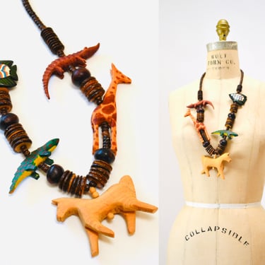 Vintage Animal Necklace Wooden Safari Jungle Hand Carved Animal Necklace Horse Lizard Fish and Alligator 80s Vintage Large Beaded Necklace 