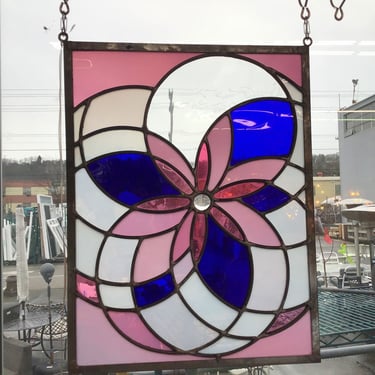 Stained Glass Art “Peakaboo” (Seattle)