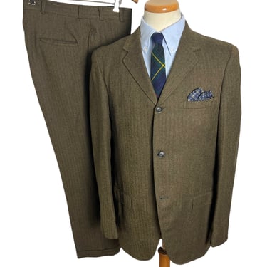 Vintage 1960s Wool HERRINGBONE TWEED 2pc Sack Suit ~ size 40 ~ jacket / blazer / sport coat / pants ~ Preppy / Ivy Style / Trad 