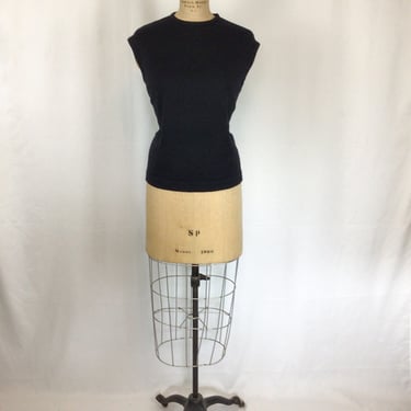 Vintage 50s Sweater | Vintage black sleeveless sweater shell | 1950s I Magnin black knit top 