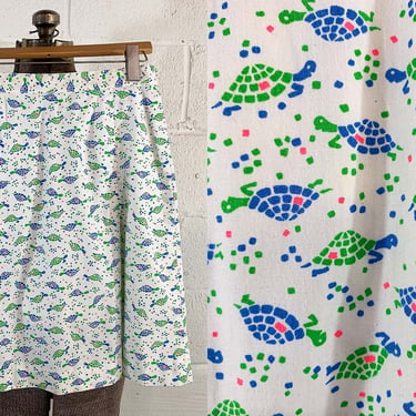 Vintage Meadowbank Skirt Turtle Print Skort Shorts Short White Green Mod A-Line Turtles Small 1970s 