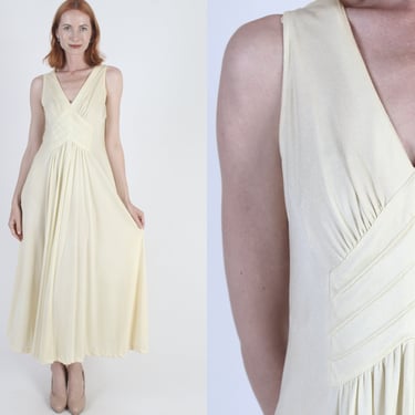 Cream 70s Grecian Goddess Dress / Disco Lounge Sweeping Full Skirt / Vintage Womens Toga Party Maxi Gown 