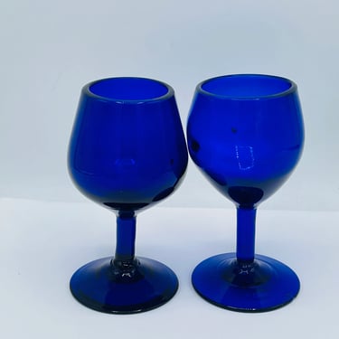 Vintage (2) PC set  of Handmade Blown Mexican Small Wine Glasses  Cobalt Blue Balloon shape 
