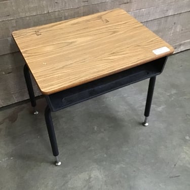 Child’s School Desk (Tacoma)