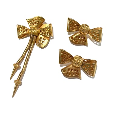 CELINE-1980s Gold Tone Bow Brooch & Earrings