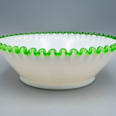 Fenton Emerald Crest Salad Bowl | Vintage Mid Century Glassware (c. 1949 - 1955) 