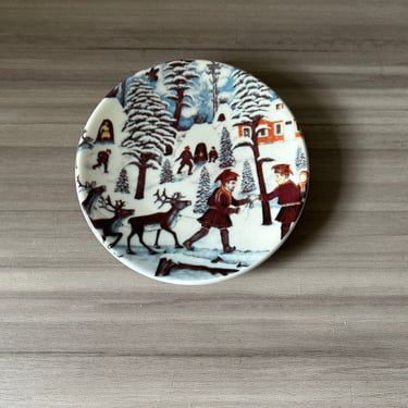 Vintage Alariesto Mini Plates series Arabia of Finland, A change in Generation Number 10 
