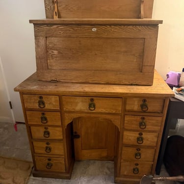 Darius | Vintage wood desk 