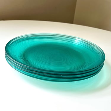Set of 4 Vintage Teal/ Aquamarine 9.5" Plates with a Faint Circular Ribbed Pattern Jardiniere Style by Arcoroc France (Made in France) 
