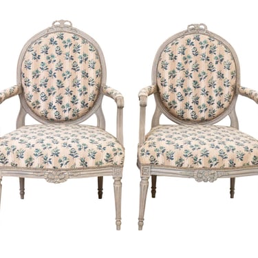 Pair of Louis XVI Sryle Carved Gray Painted Fauteuils