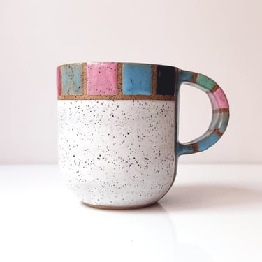 Hey Young World - Mug