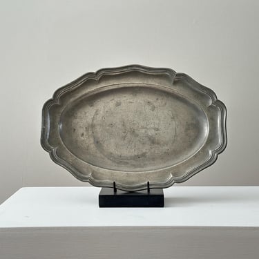 18th Century – Antique pewter oblong wavy edge charger with touchmarks 