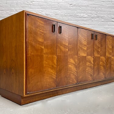 LONG + MAGNIFICENT Mid Century Modern Walnut CREDENZA / Media Stand / Sideboard by Founders 