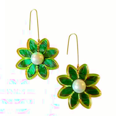 Sample Sale Green Daisy Hook Earrings