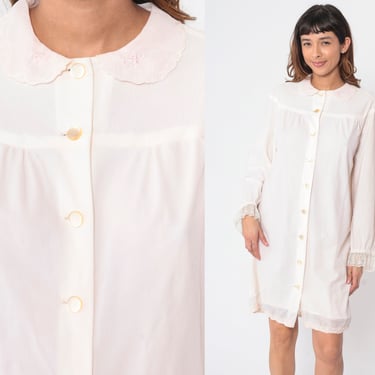 70s Pajama Dress Cream Button up Robe Dress Floral Embroidered Lace Trim Long Sleeve Nightie Loungewear Nylon Vintage 1970s Medium Large 