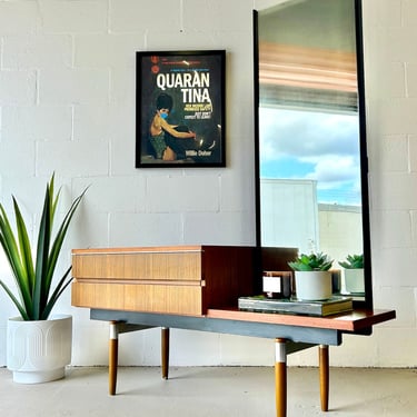 Mid Century Entryway Table with Mirror