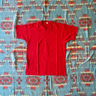 Vintage 1980s Red Screen Stars Blank T Shirt 