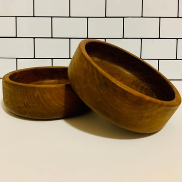 Set of 2 Vintage Wooden MCM Bowls, Midcentury Modern, Dinnerware, Retro Kitchen 