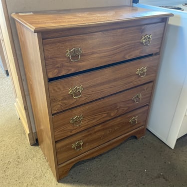 4 drawer wood dresser, W29.5 x H36 x D15”