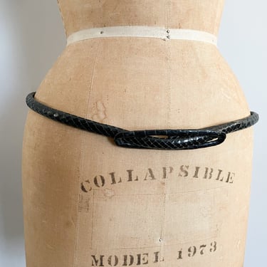Vintage ‘70s ‘80s snakeskin leather belt | reptile skinny belt, ladies L or hip slung S 