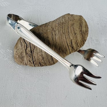 Vintage Silver plate Clawfoot Sugar Nips Ice Tongs Oneida Hotel Plate Victorian Home Decorative Flatware for English High Tea Vintage gift 