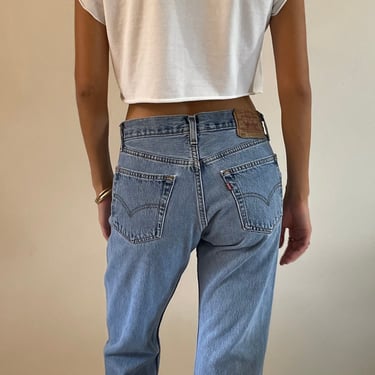 29 Levis 501 jeans / vintage soft faded excellent high waisted button fly curvy Levis 501 0193 jeans | size 29 