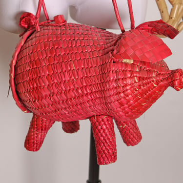 1980s 1990s Pink Wicker Straw Woven Novelty Pig Handbag Purse 